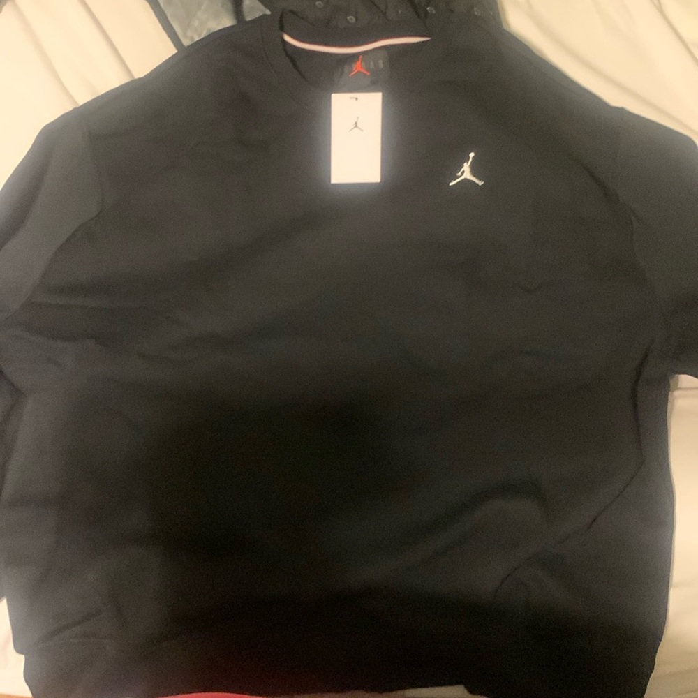 Black Jordan crew neck